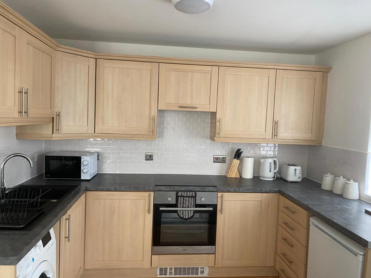 Marine Viewing 2 Bedrooms Flat Manchester Exterior foto